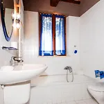 Monte Malbe Charming With Garden And Parking * Perugia