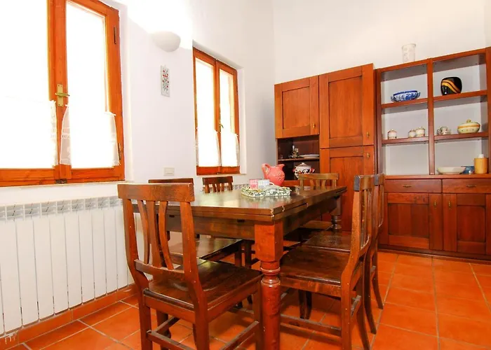 Appartement Monte Malbe Charming With Garden And Parking