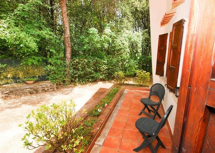 Appartement Monte Malbe Charming With Garden And Parking Pérouse